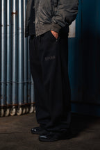 barrel fit sweatpants