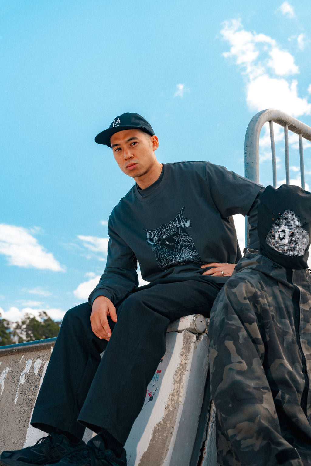 dystopia pyramid tee